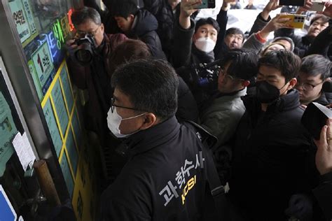 South Korean police raid house of suspect who stabbed opposition leader Lee in the neck